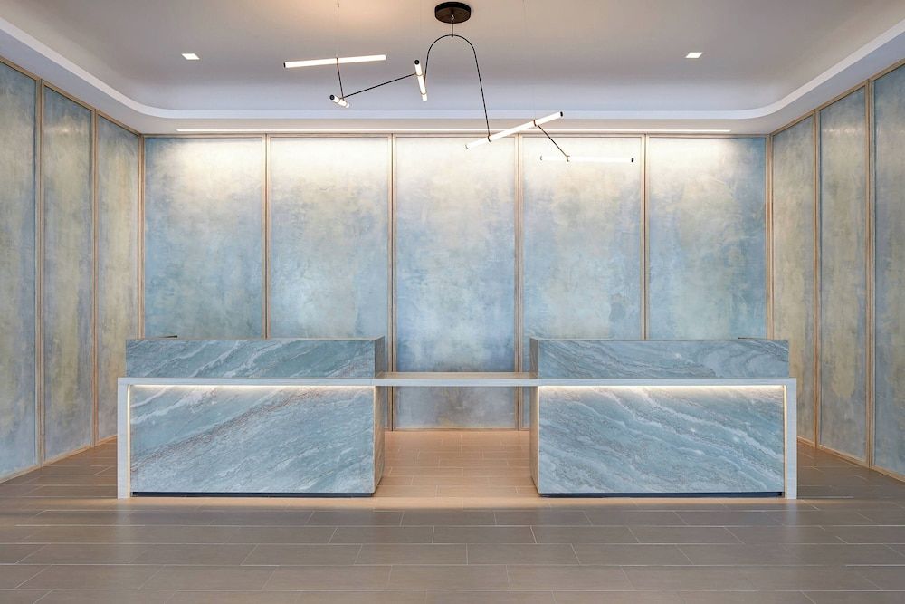AC Hotel by Marriott Tampa Airport 2
