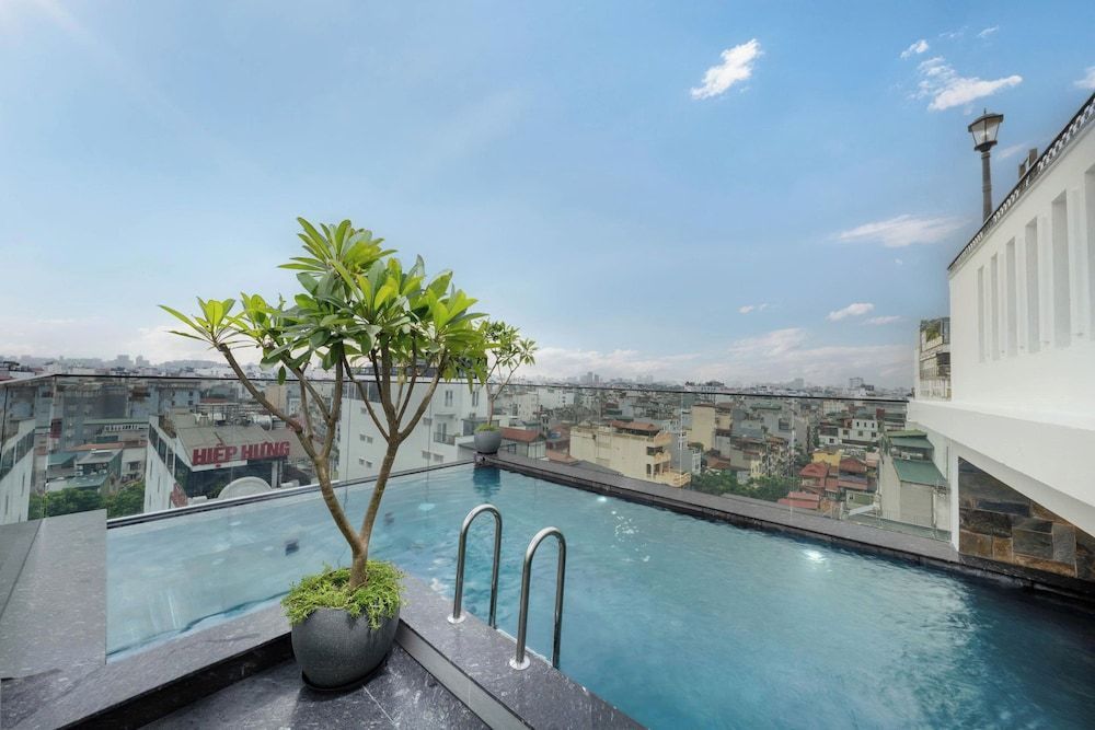 HOTEL du LAC Hanoi 1