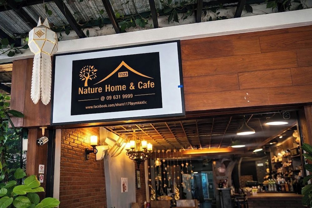 Nature Home Hostel & Cafe 1