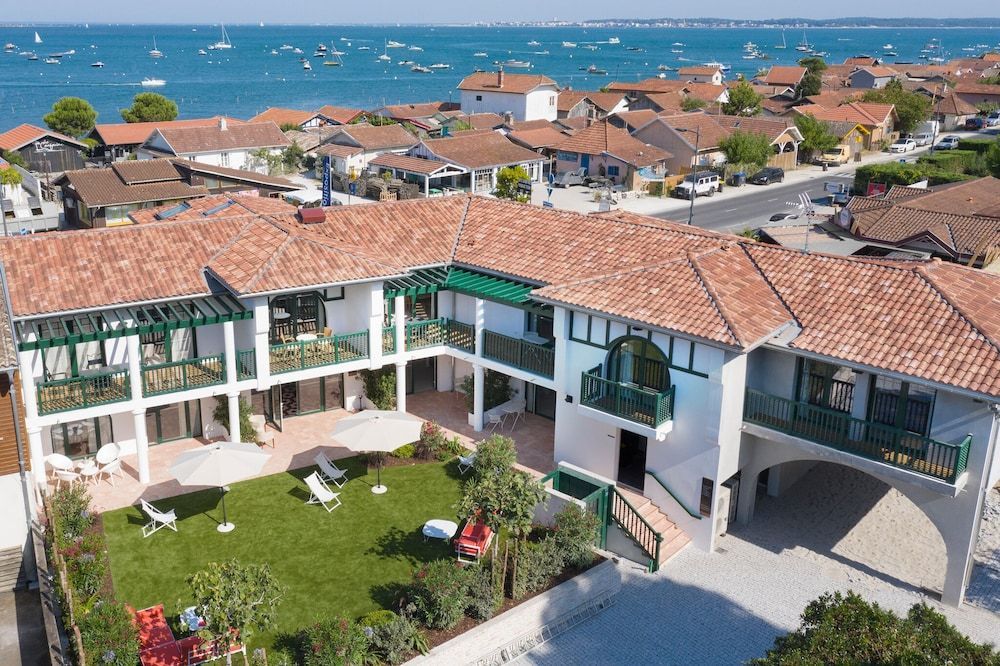 Villa Aitama 1