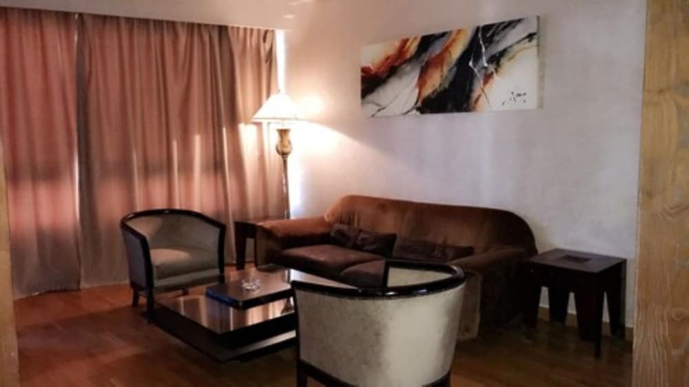 Hotel Jacaranda 2