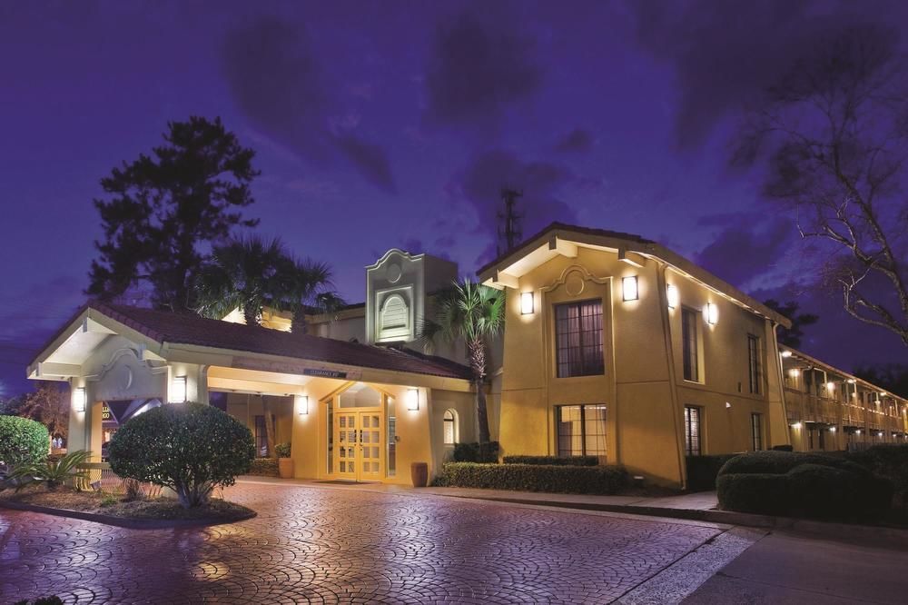 LA QUINTA INN SAVANNAH MIDTOWN 2