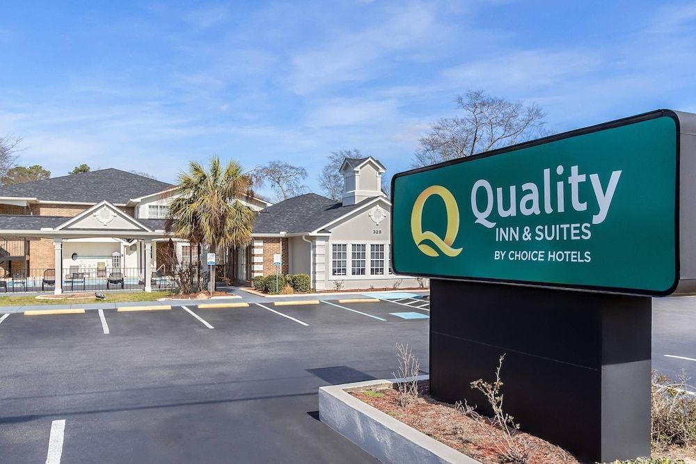 Quality Inn & Suites Lexington 1