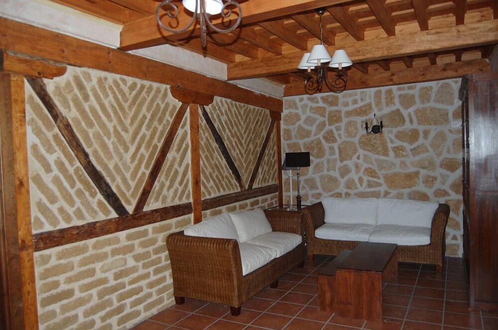 La Casona de Doña Petra 2