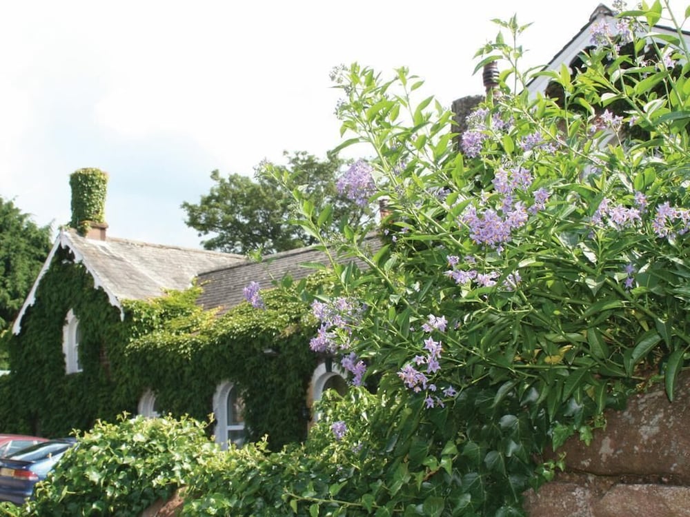 The Brantwood Hotel 1