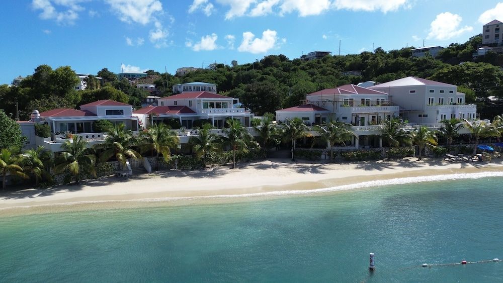 Wharfside Village Hotel 1
