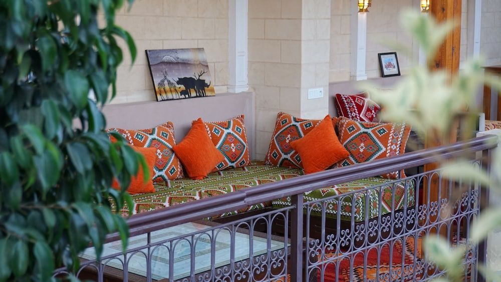 RIAD KALE POLIS 1