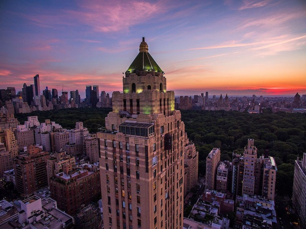 The Carlyle, A Rosewood Hotel 1
