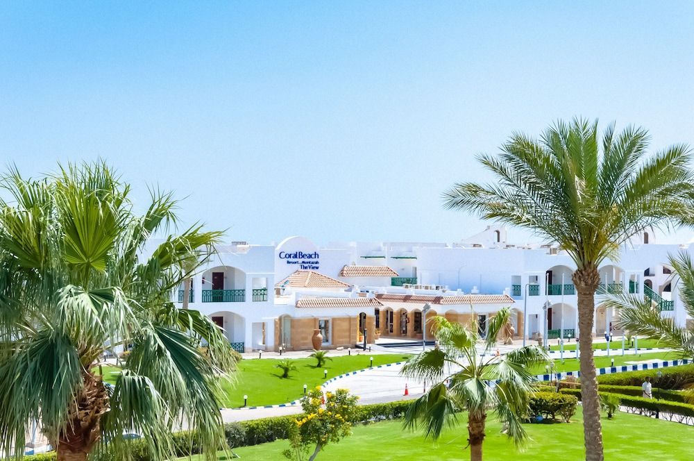 Coral Beach Resort Montazah 2