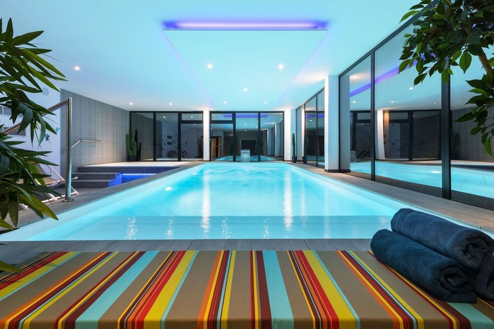 Carnac Lodge Hotel & Spa 1