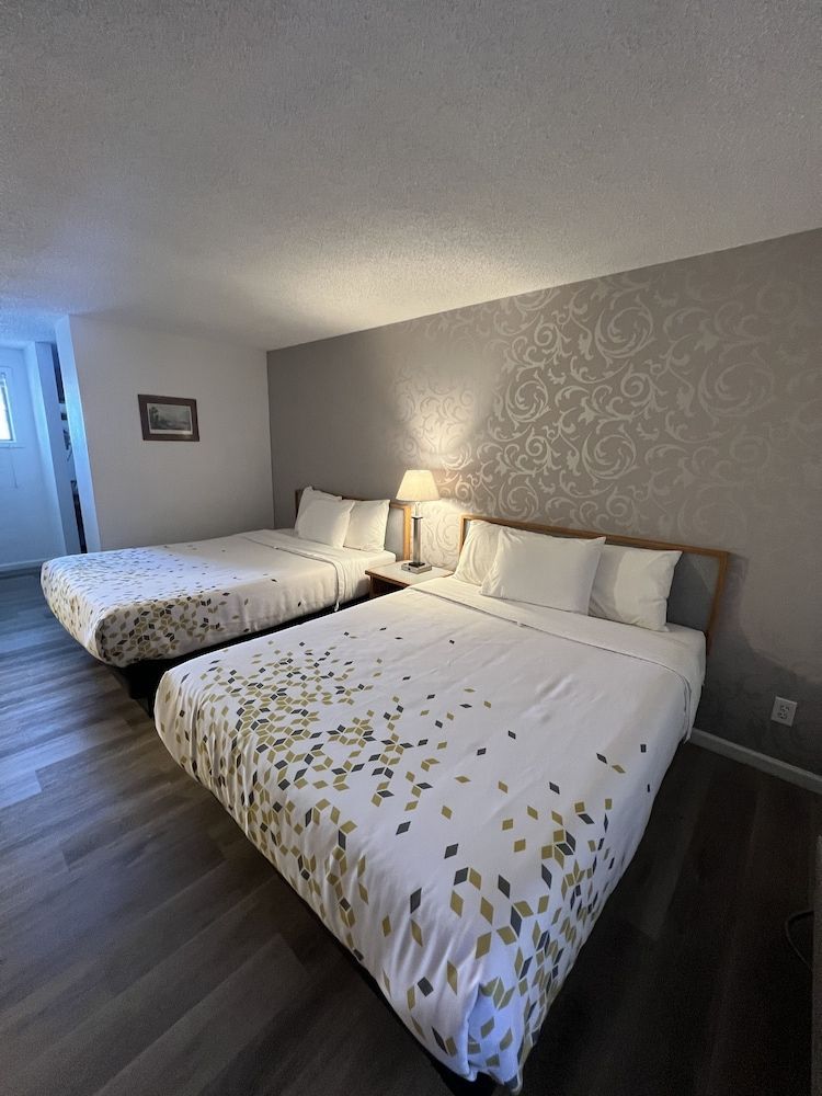 Cedarwood Inn of Ashland 1