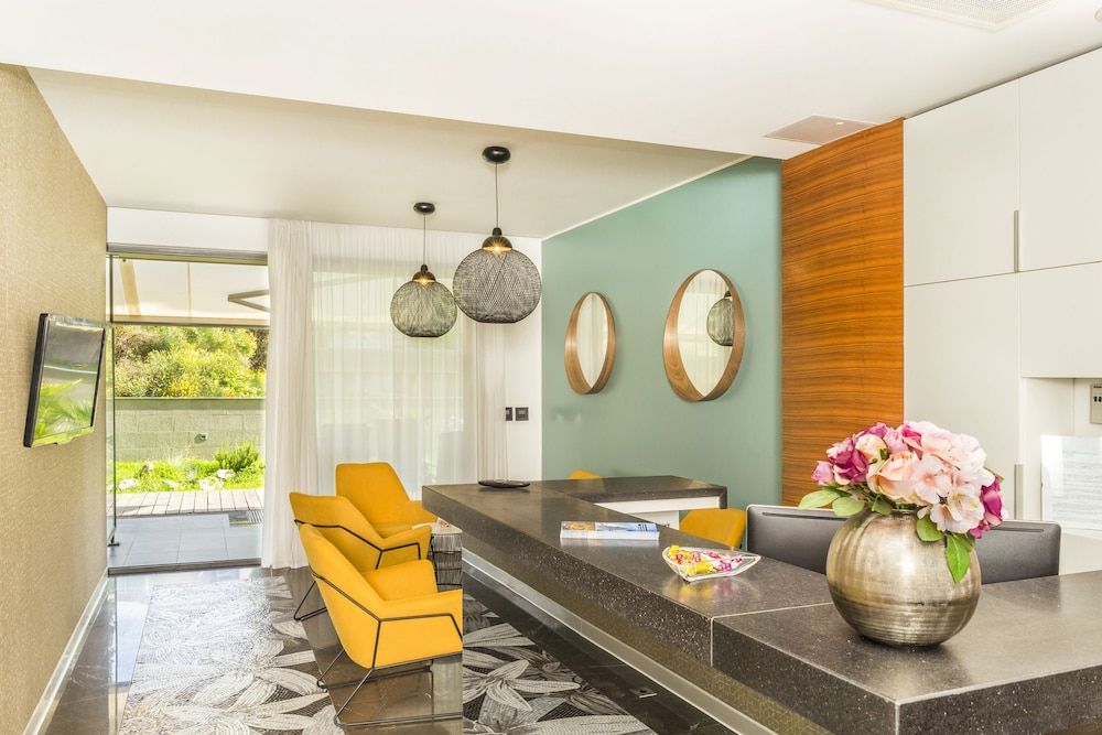 Rooms Oasis Life 2