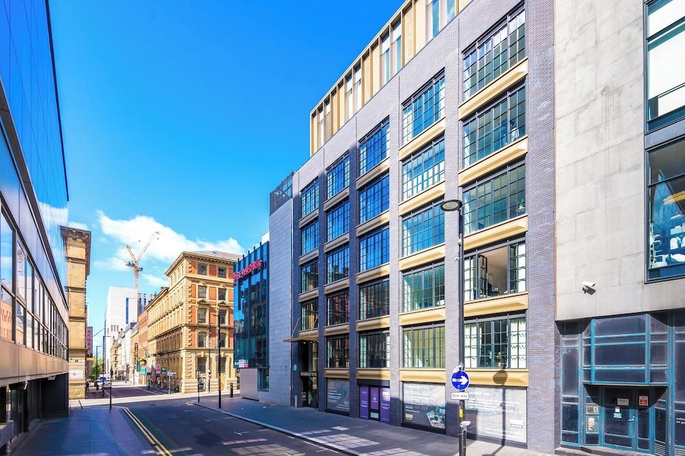 Hilltop Serviced Apartments - Piccadilly 1