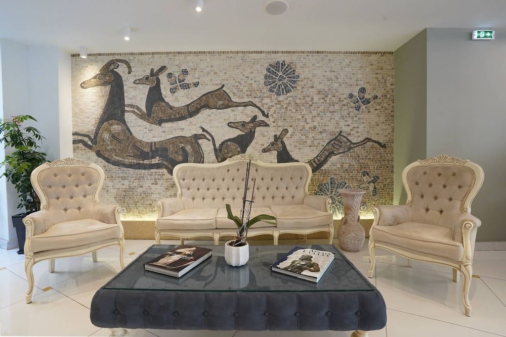 Acropolian Spirit Boutique Hotel 2