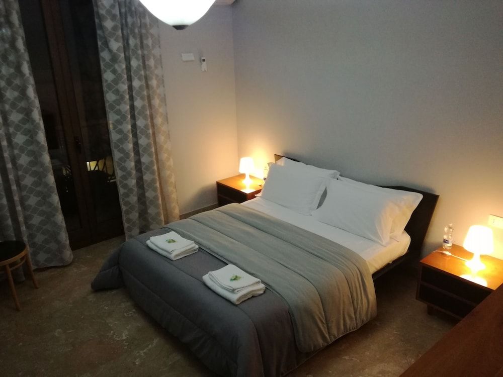 Home La Kore 1