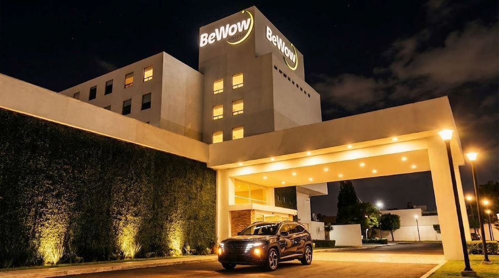 BeWow Hotel Querétaro 1