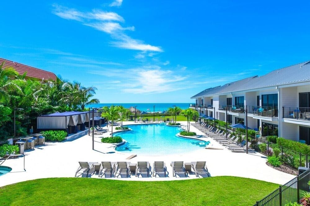 Anna Maria Beach Resort 1