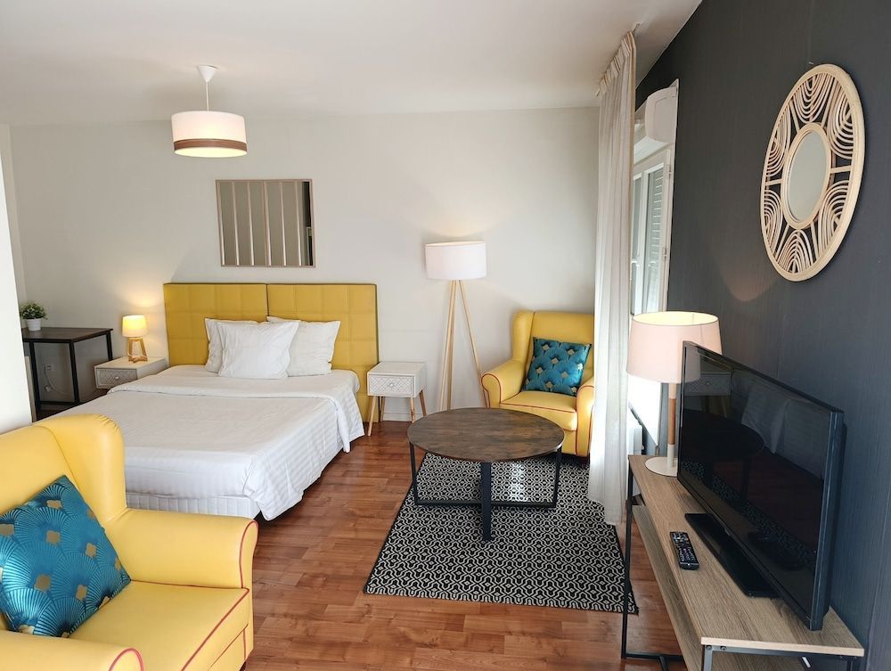 APPART HOTEL Résidence Carouge 1