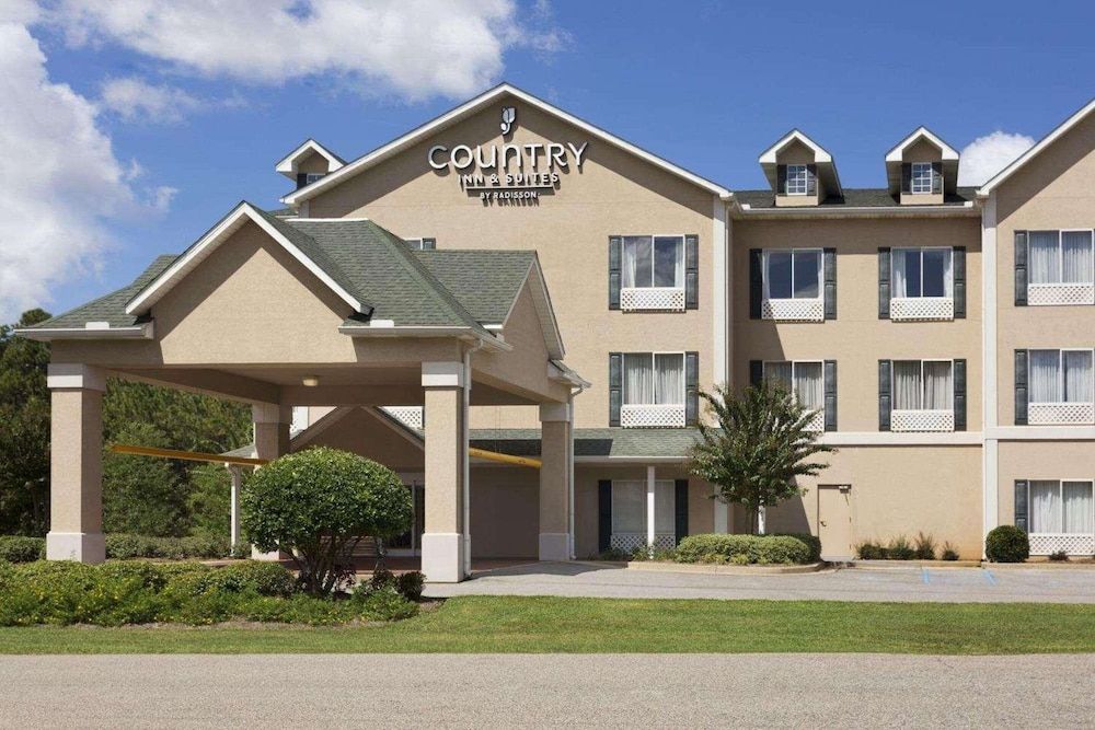 Country Inn & Suites by Radisson, Saraland, AL 1