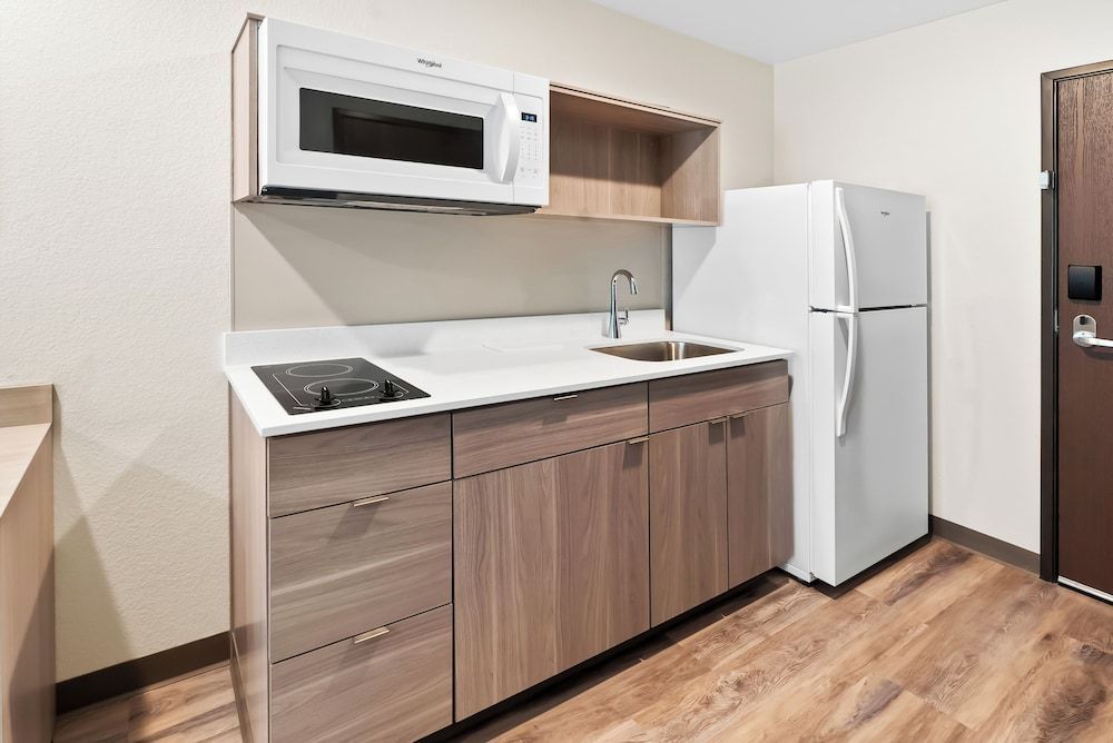 WoodSpring Suites Greenville Airport 1