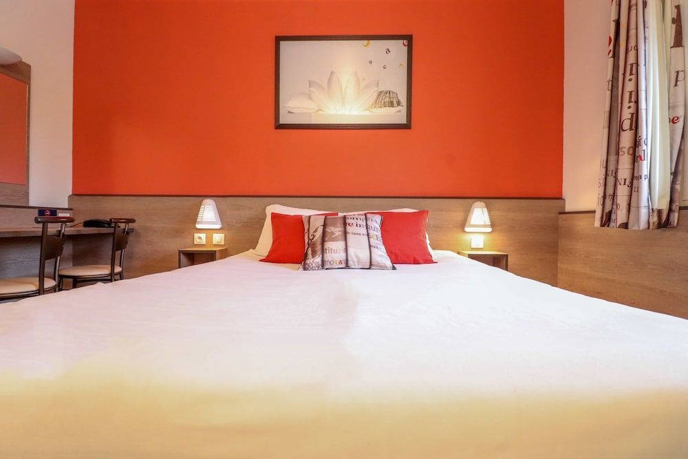 ACE Hôtel Travel Athée sur Cher - A85 Aire du Val de Cher 1