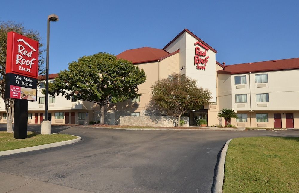Red Roof Inn San Antonio Airport 1