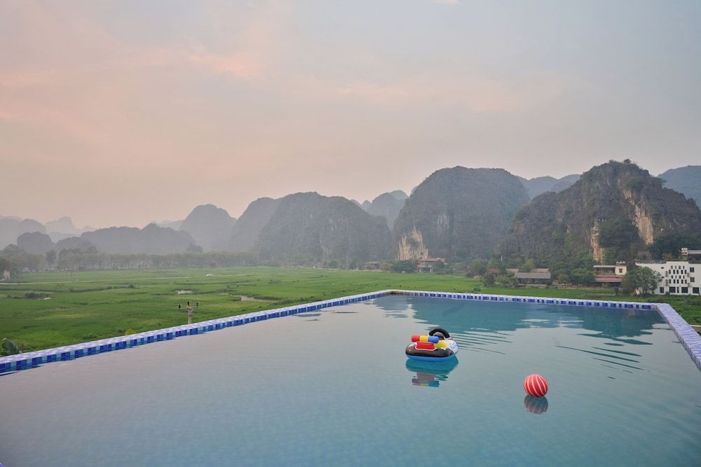 Tam Coc Sunshine Villa 1
