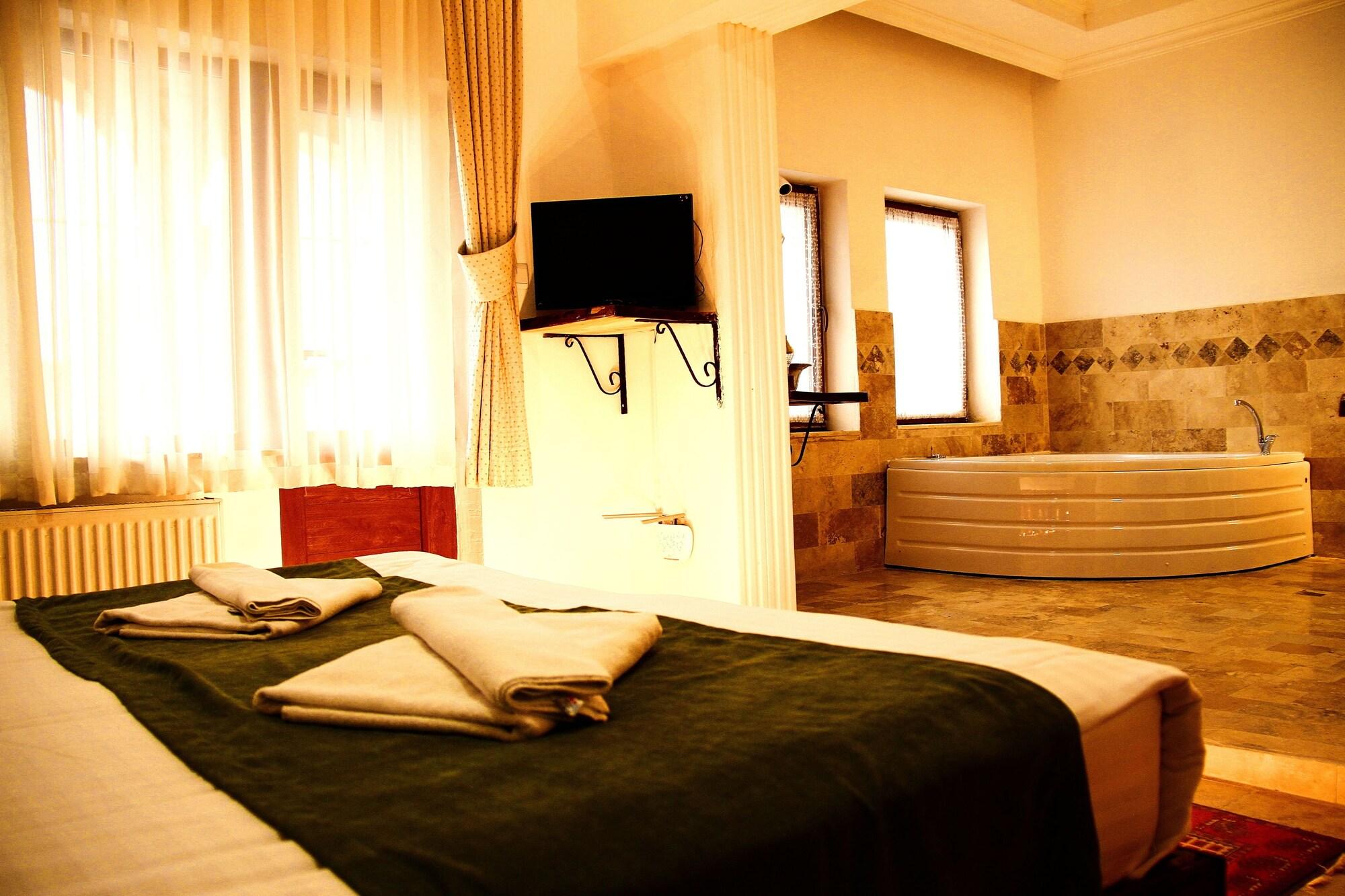 Kufe Hotel 2
