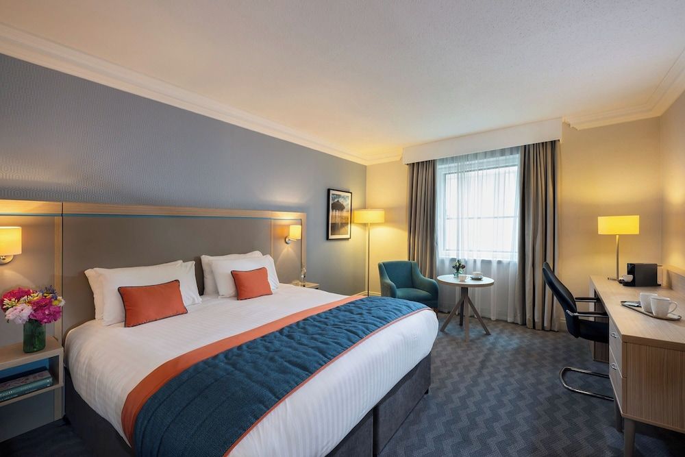 Leonardo Royal Hotel Brighton Waterfront 1