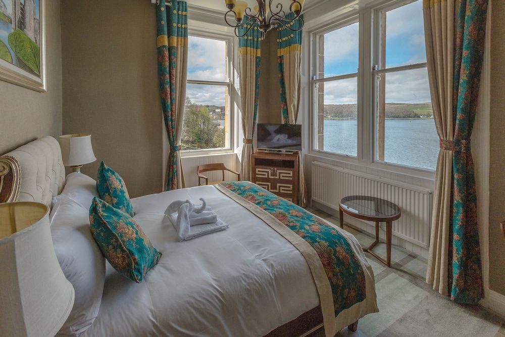 The Glenburn Hotel 2