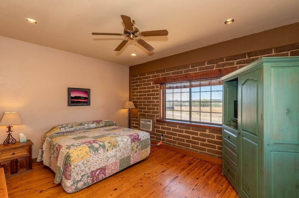 Sonoita Inn 2