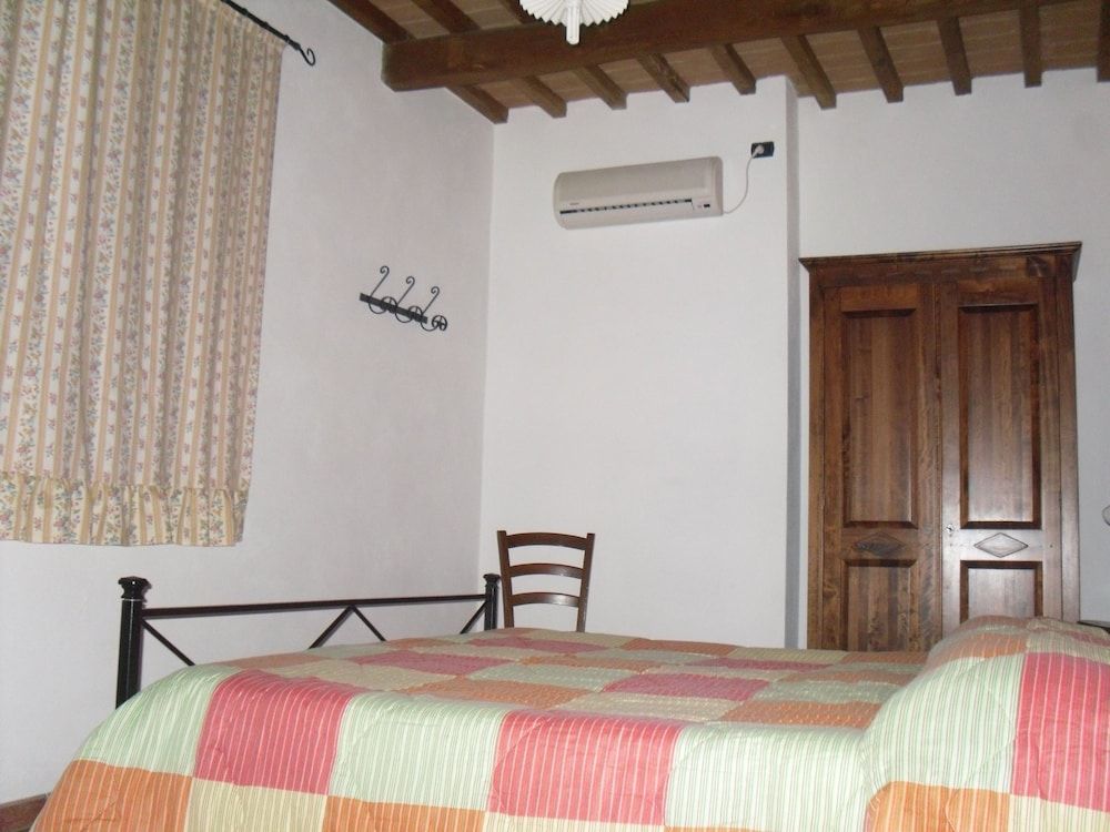 AGRITURISMO ISOLOTTO 2