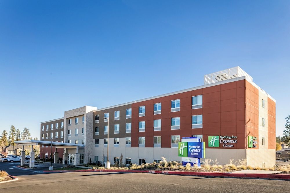 Holiday Inn Express & Suites BEND SOUTH by IHG 1