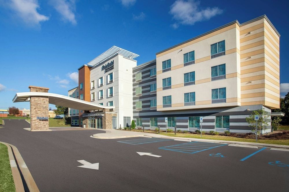 Fairfield Inn & Suites by Marriott Greenville Spartanburg/Duncan 1