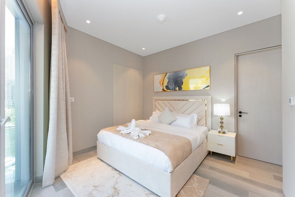 SIMPLY COMFORT Bright Apartments Steps from Marina Walk 2