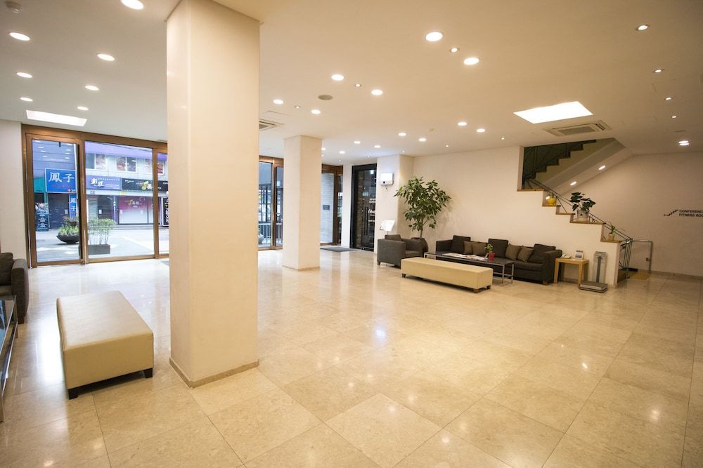 Towerhill Hotel 2