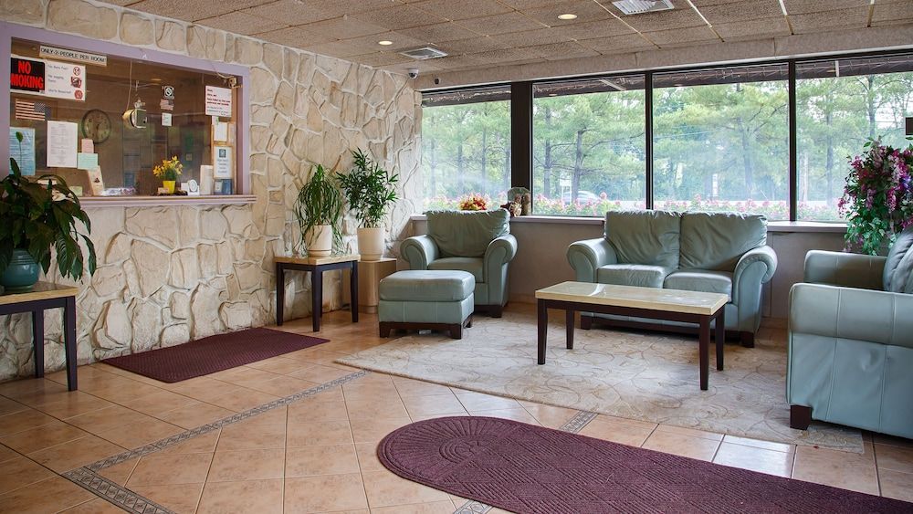 La Mirage Motor Inn 2