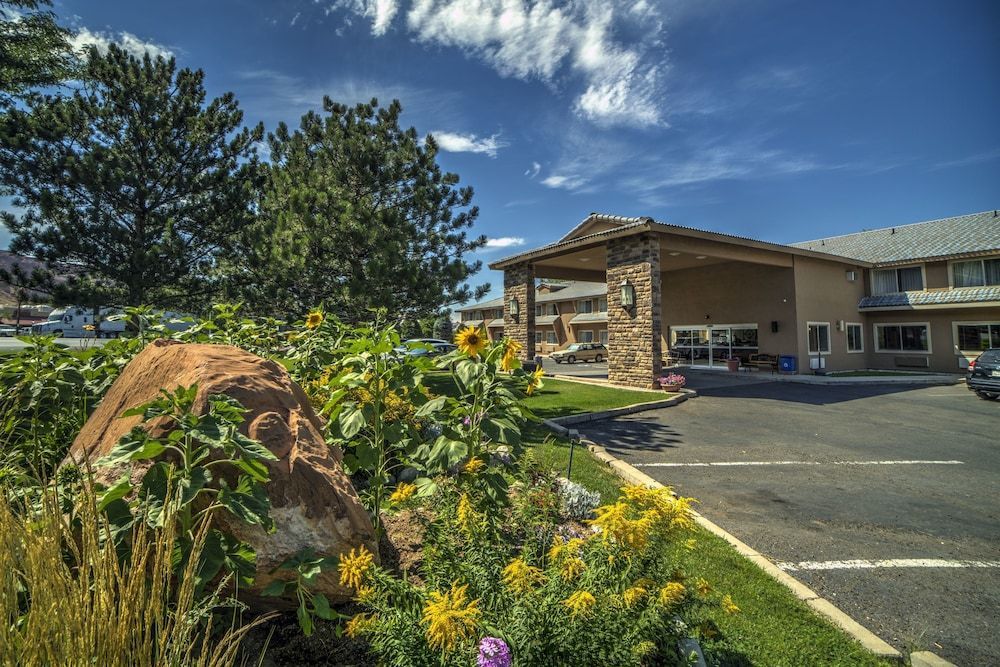 Moab Valley Inn 1