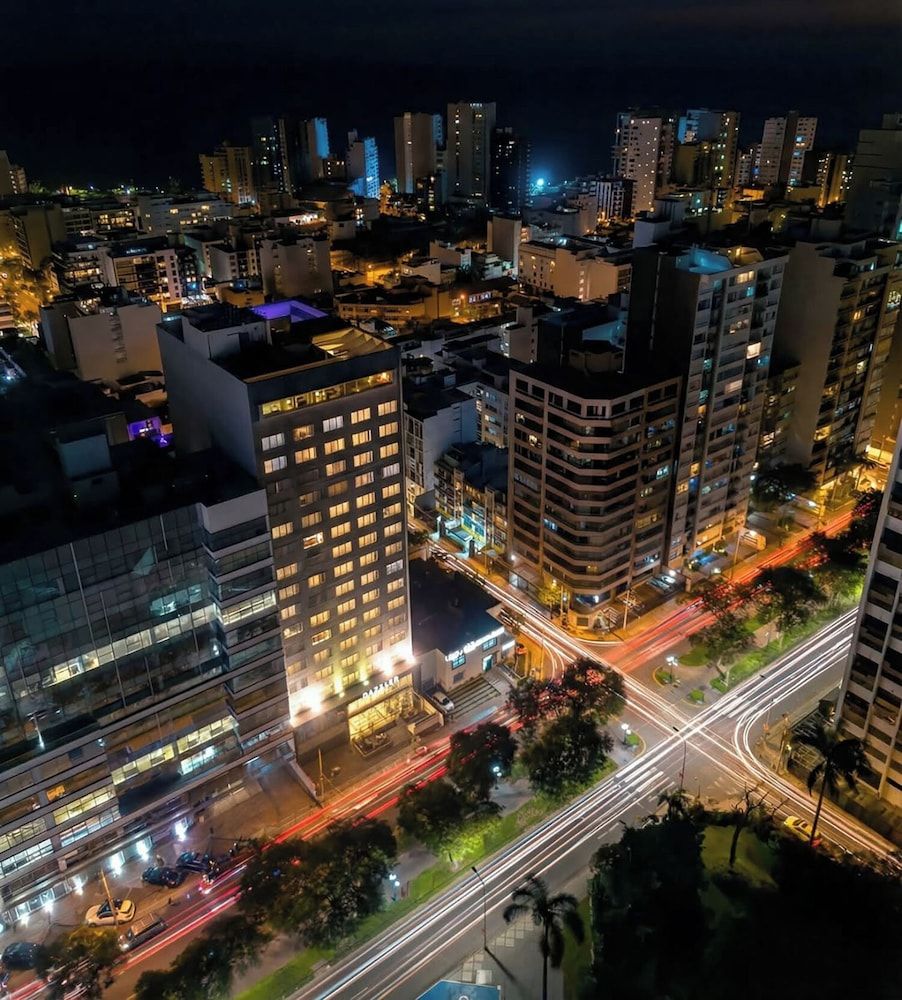 Dazzler by Wyndham Lima Miraflores 1