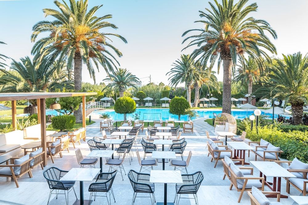 May Beach Hotel 1