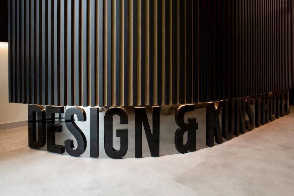 Design- und Kunsthotel München 1