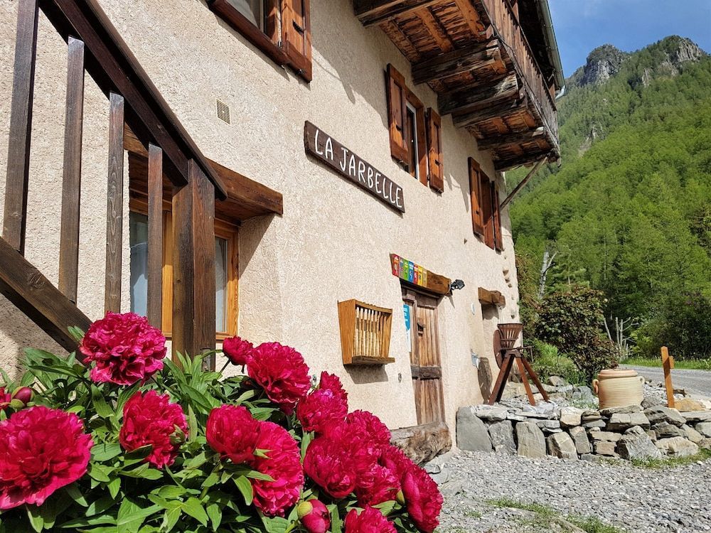 LA JARBELLE - Gîte et Spa 1
