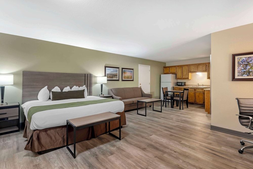 Best Western Inn of Brenham 1
