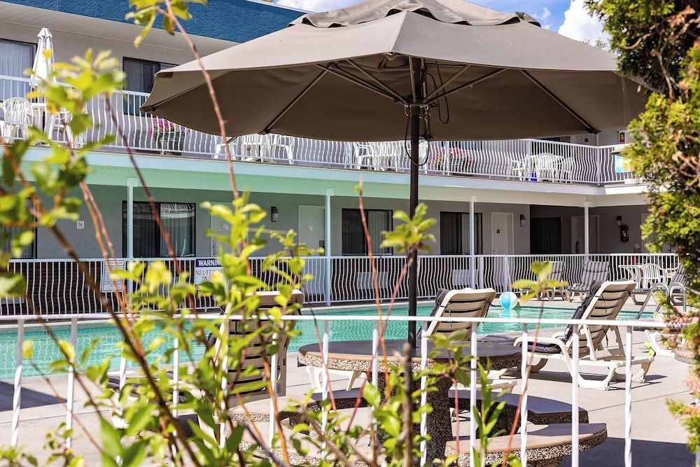 Siesta Suites 1