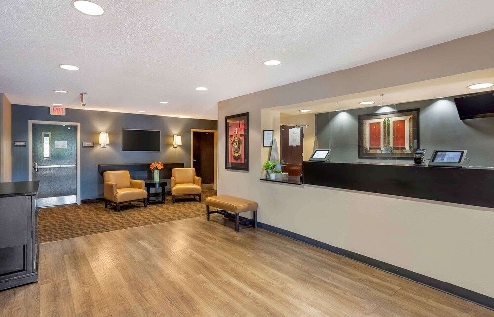 Suburban Studios Exton - Philadelphia Great Valley 2