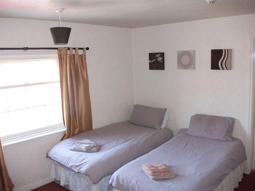 Three Tuns Hotel 1