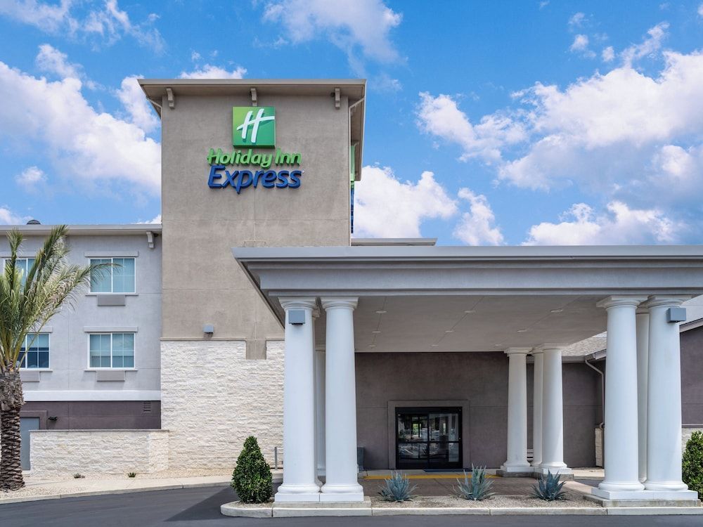 Holiday Inn Express LODI by IHG 1