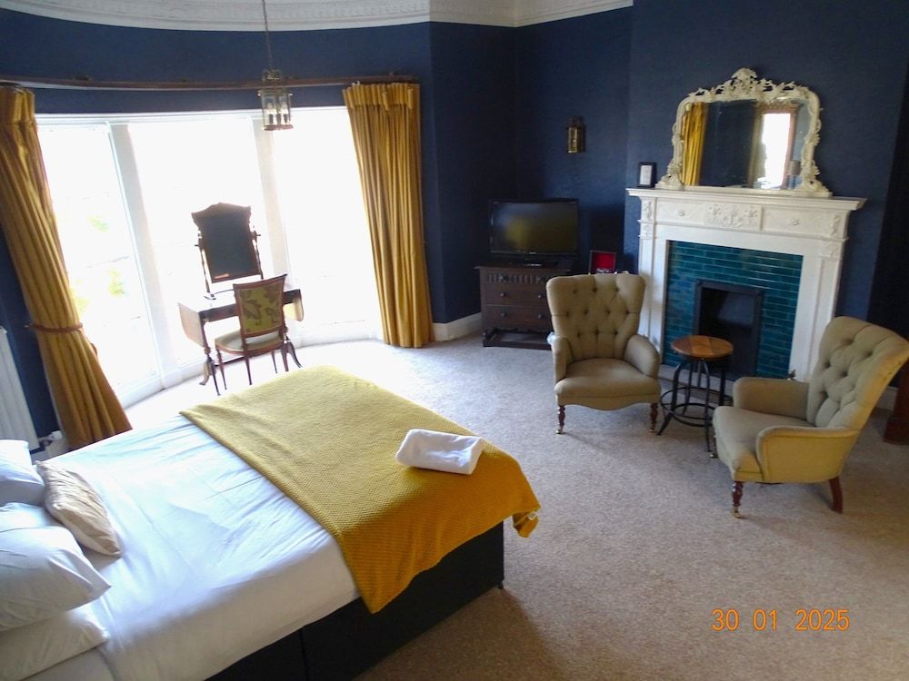Donington Manor Hotel 1