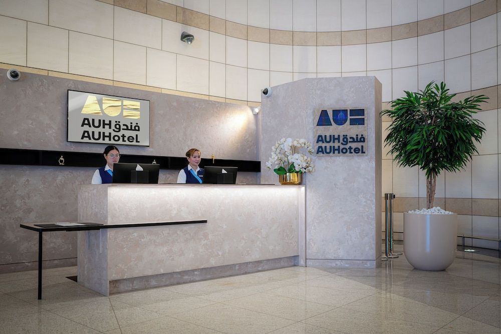 AUHotel -Zayed International Airport-Located in Transit Area -Onwards Boarding Pass Required 2