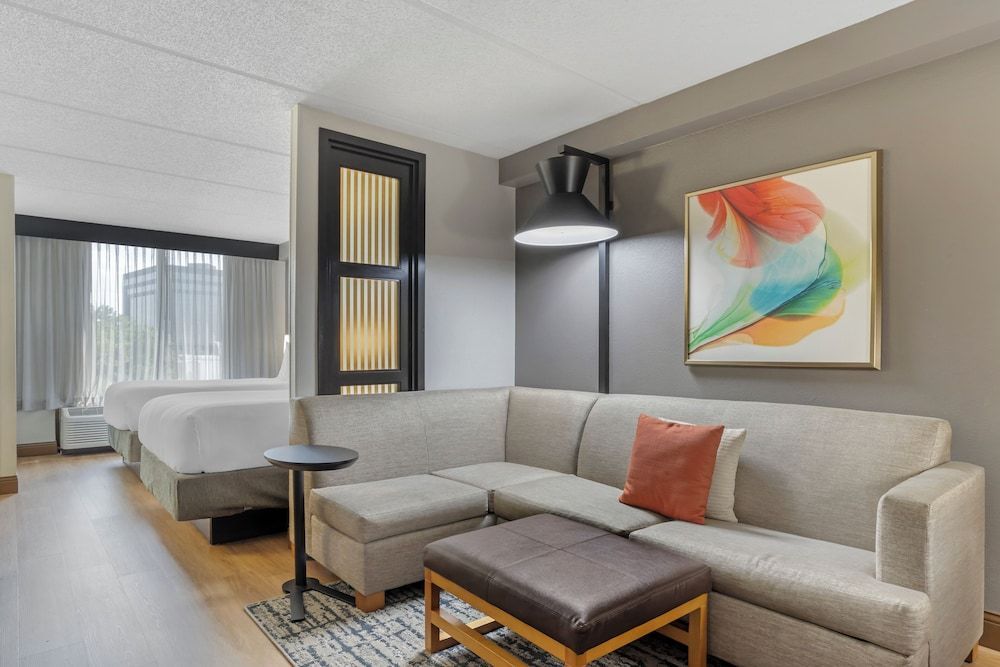 Sonesta Select Houston IAH Greenspoint 1
